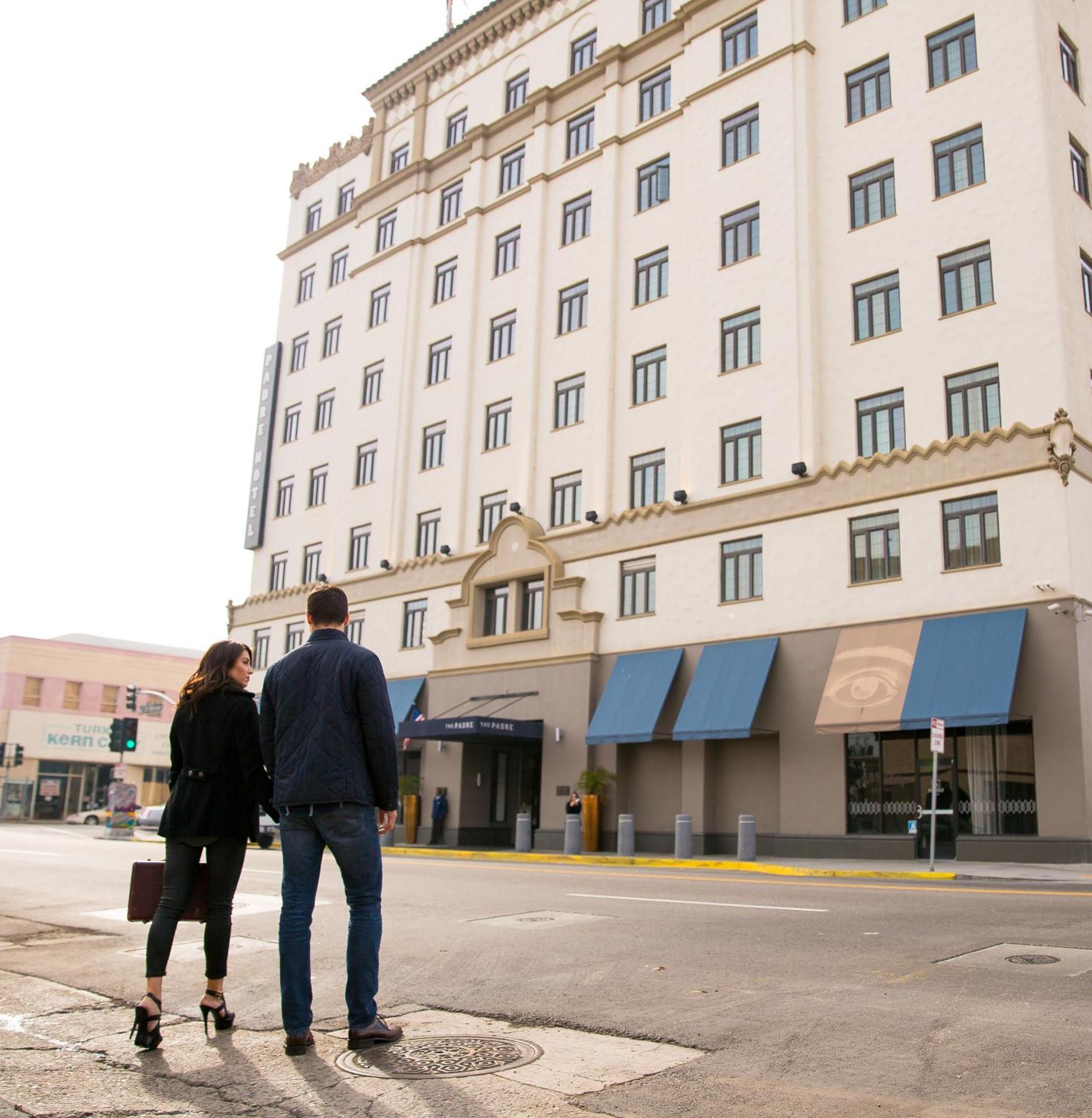 Padre Hotel Bakersfield Exterior foto